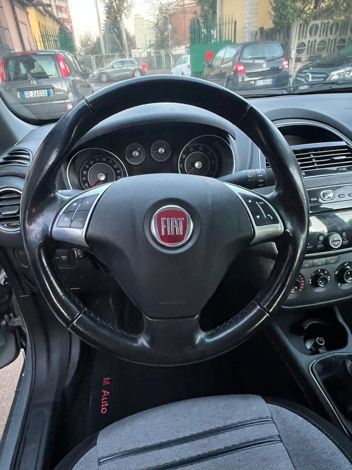 Fiat Punto Evo 1.4 5 porte gpl valido fino al 2030