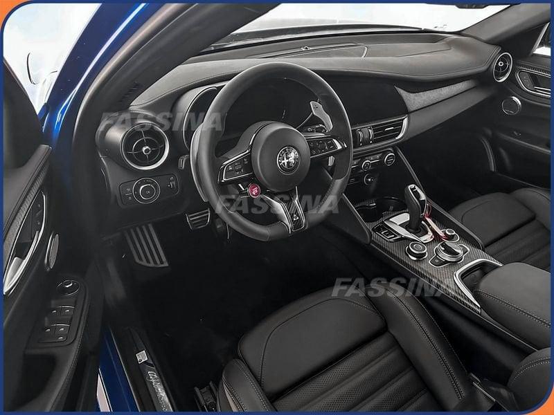 Alfa Romeo Giulia 2.9 T V6 AT8 Quadrifoglio