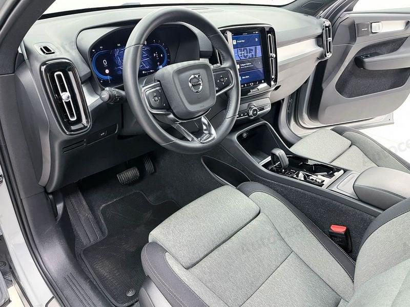 Volvo XC40 XC40 B3 163CV AUT PLUS DARK