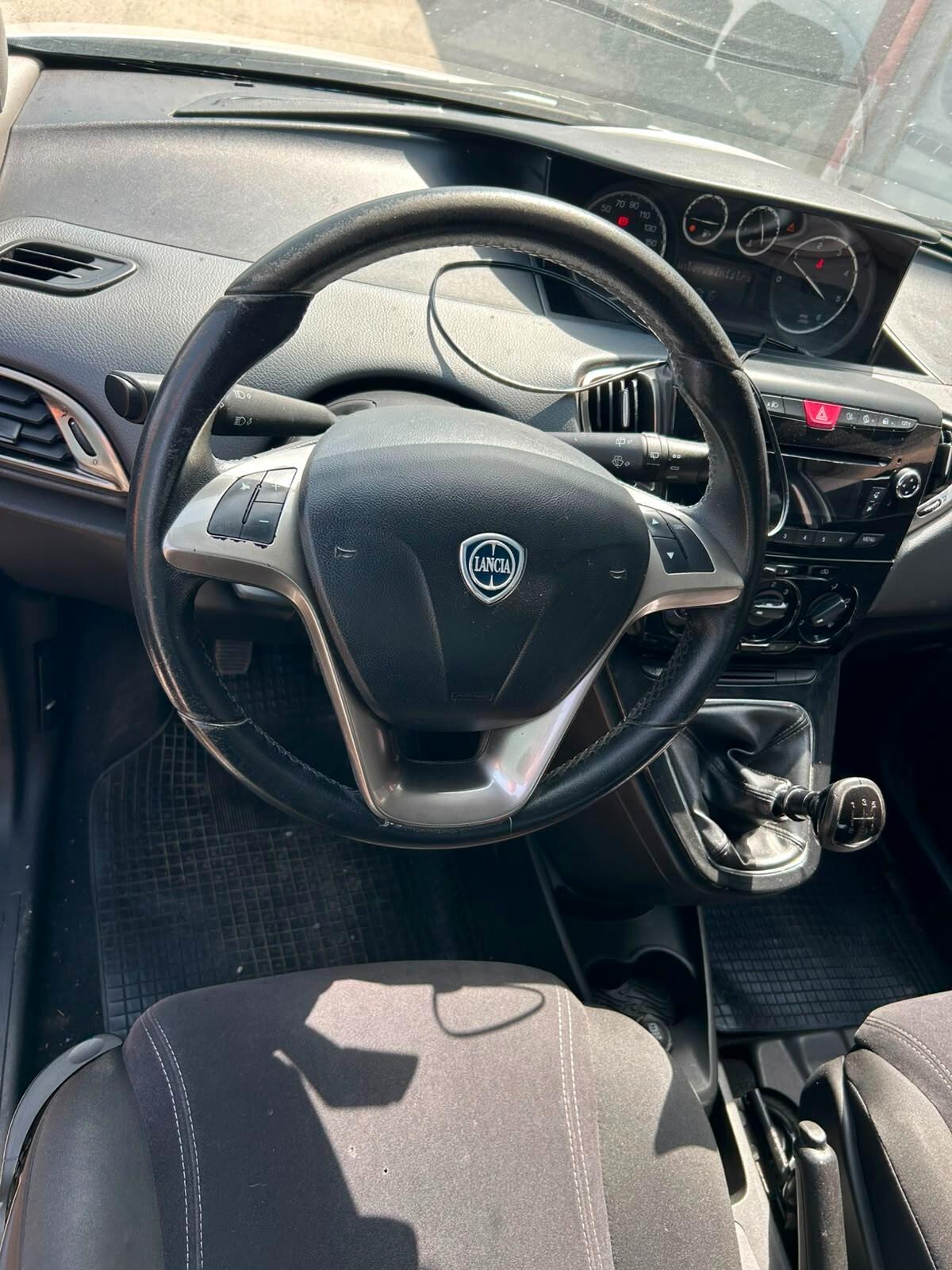 Lancia Ypsilon 1.3 MJT 16V 95 CV 5 porte S&S Gold P.S. VISTA E PIACIUTA
