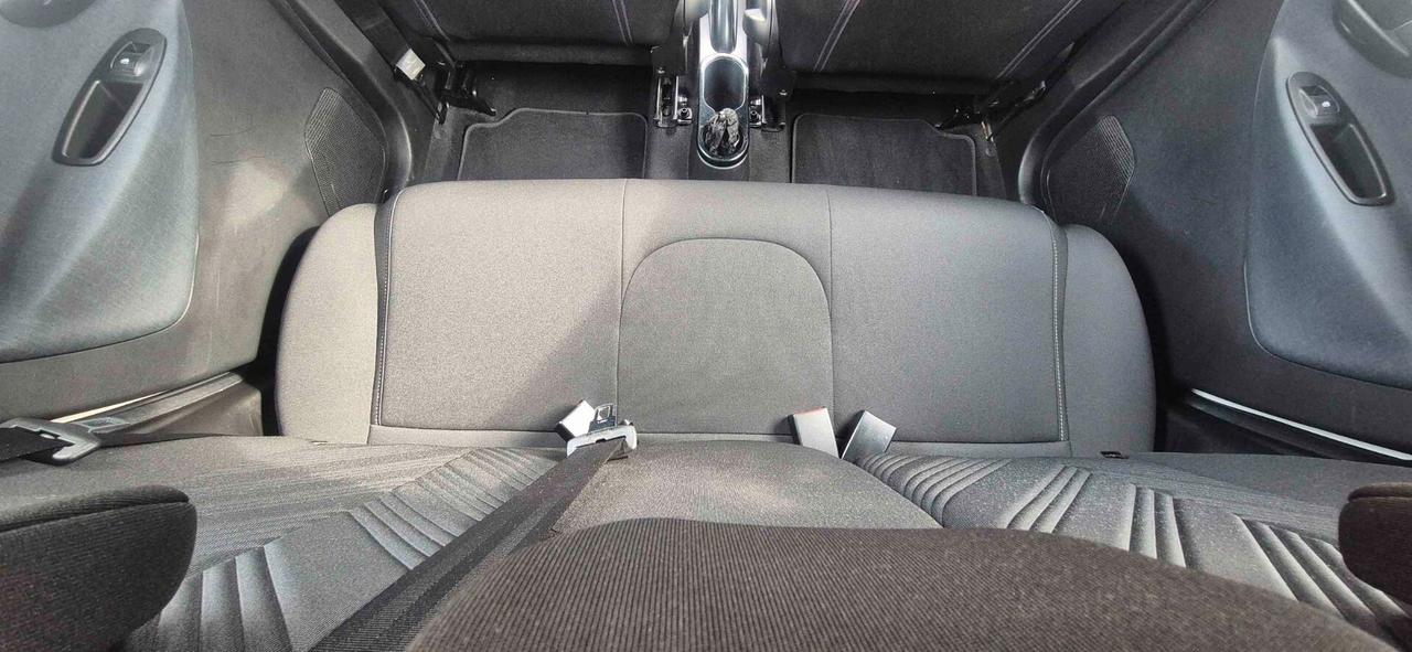 Lancia Ypsilon 1.2 69 CV 5 porte GPL Ecochic Gold casa madre