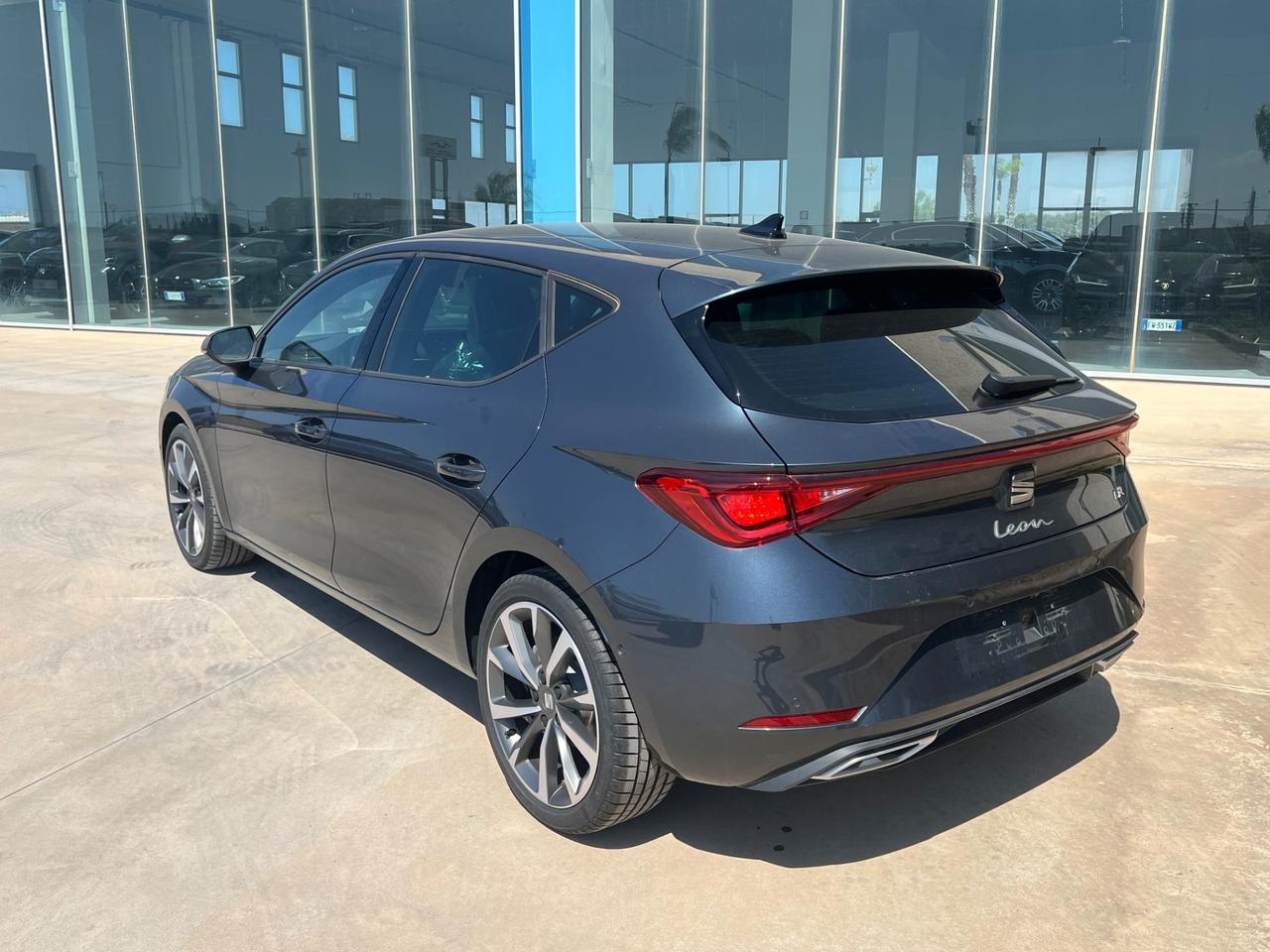SEAT Leon FR 2.0 tdi DSG possibilità noleggio no scoring