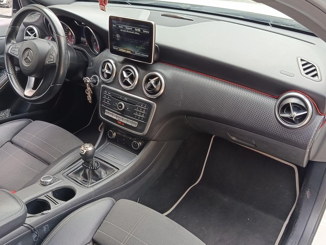Mercedes-Benz A 180 Night Edition #6499