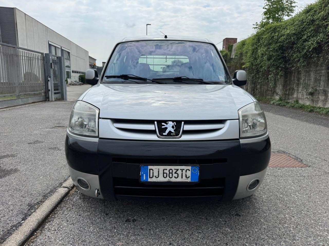 Peugeot Ranch 4 Posti