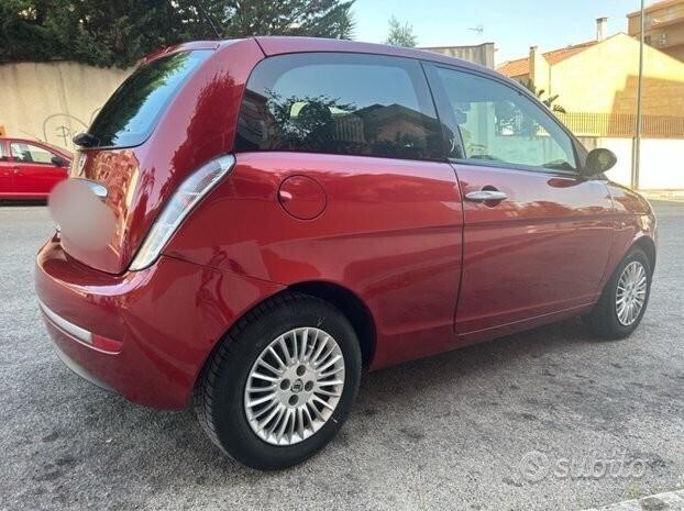 Lancia Ypsilon 1.2 benz ideale per neo patentati