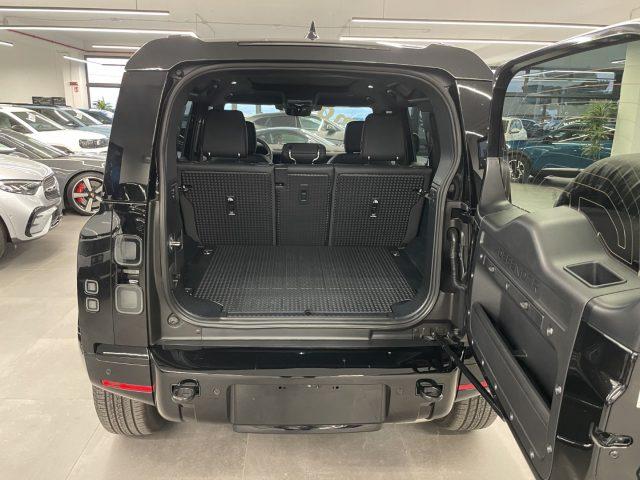 LAND ROVER Defender 110 3.0D I6 200 CV AWD Auto X-Dynamic SE KM0 MY26