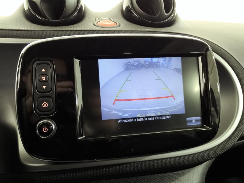 Smart fortwo coupe EQ Brabus Style