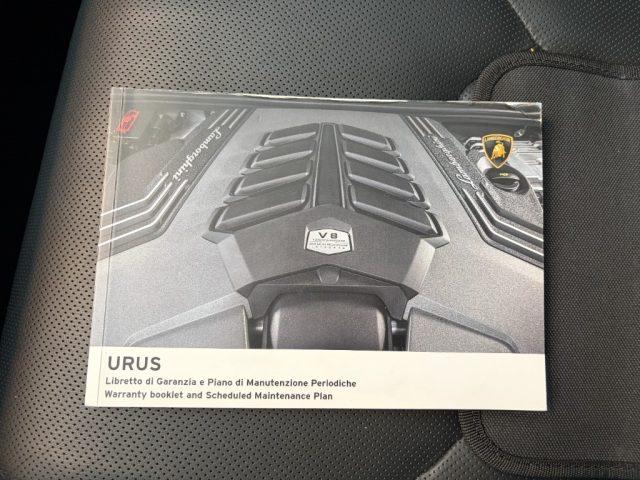 LAMBORGHINI Urus 4.0 650CV