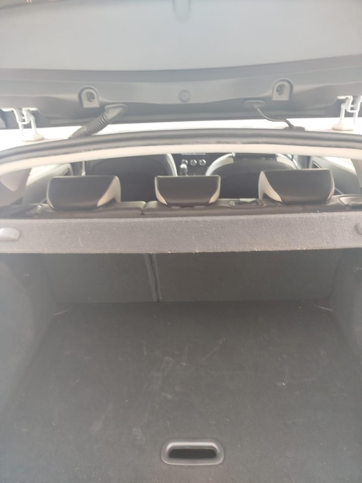 Renault Captur TCe 100 CV GPL FAP Intens