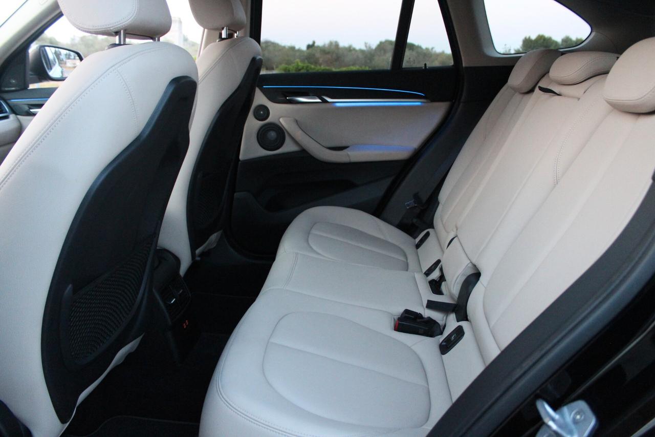 BMW X1 sDrive18d xLine *PELLE *LUCI AMBIENTE