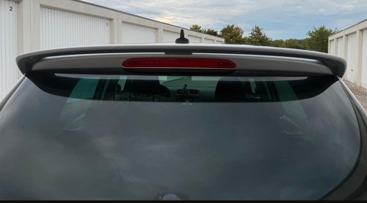 Volkswagen Golf 1.6 TDI DPF 5p. Highline