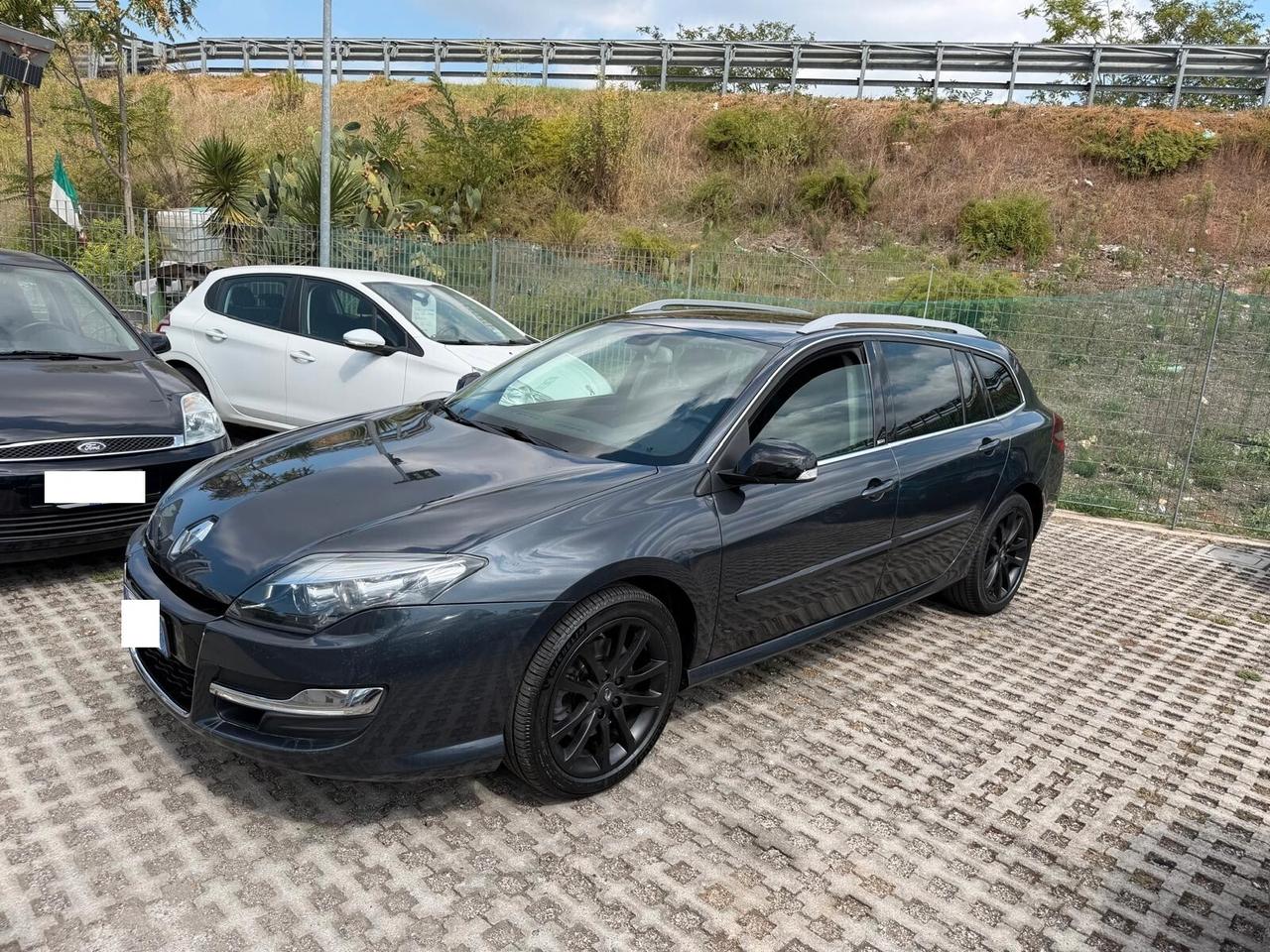 Renault Laguna 2.0 dCi 150CV SporTour 4Control ESM-2014