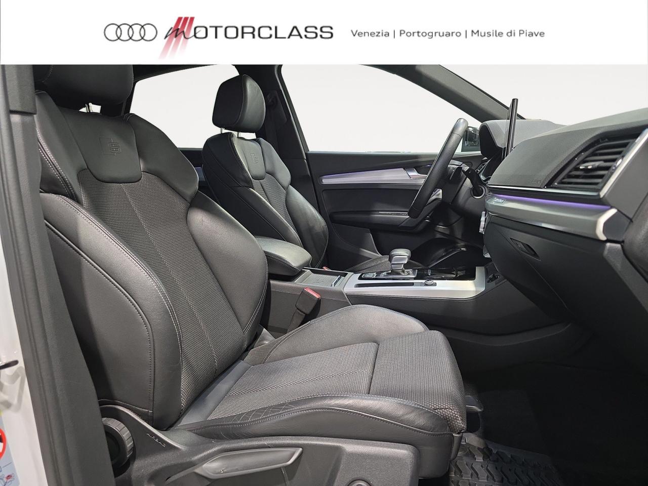 Audi Q5 sportback 40 2.0 tdi mhev 12v identity black quattro s tronic