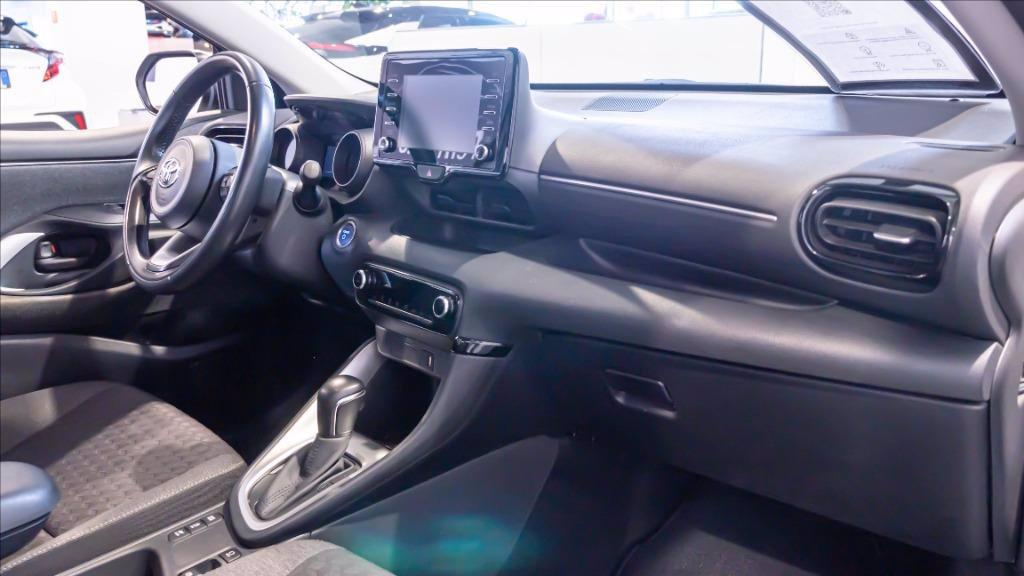 TOYOTA Yaris 1.5h Trend del 2021