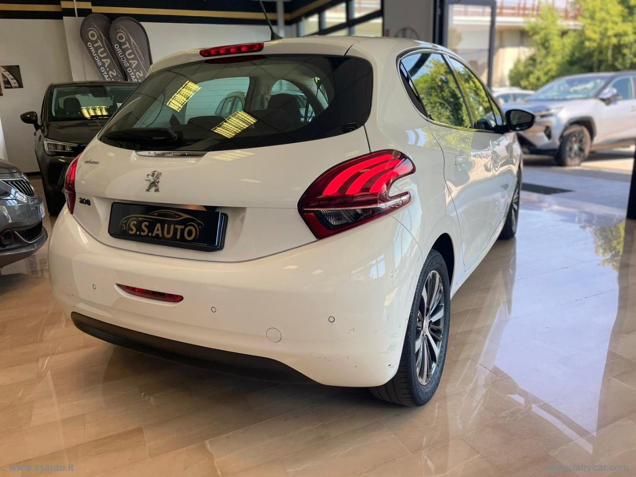 PEUGEOT 208 BlueHDi 75 5p. Allure