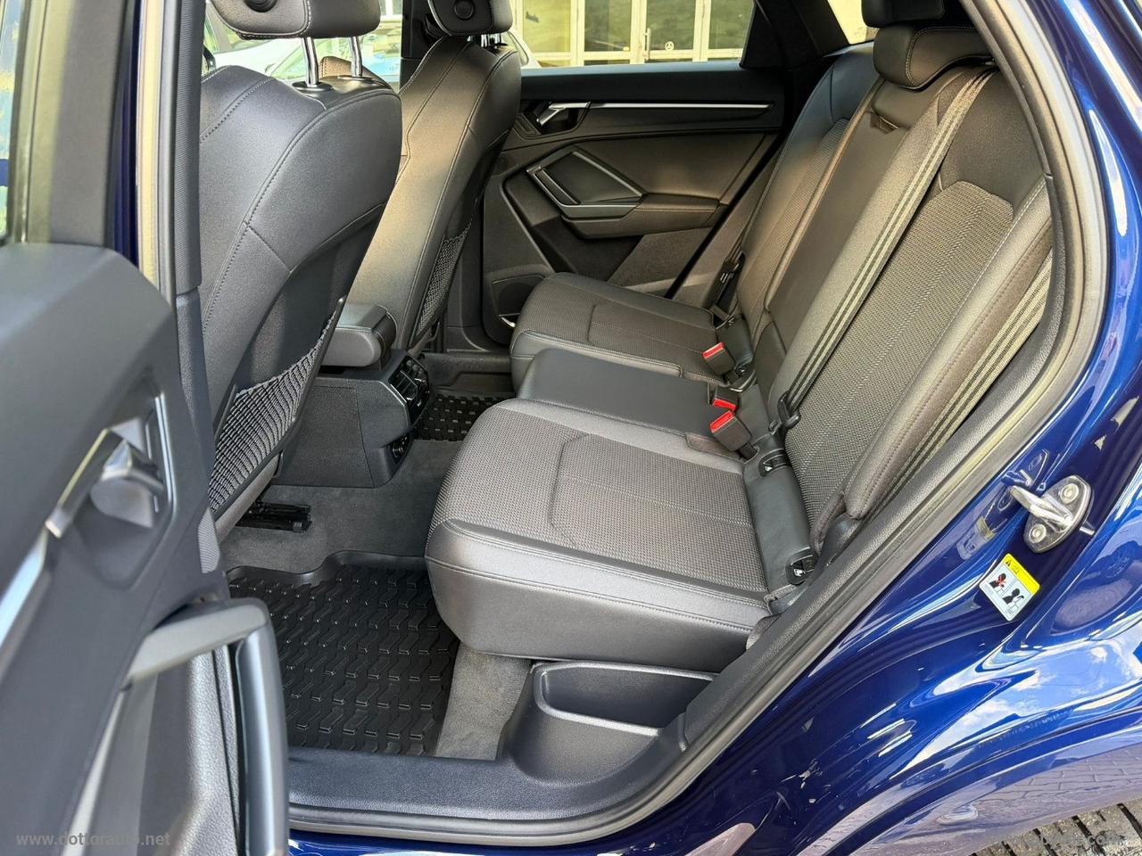 AUDI Q3 SPB 35 TDI S tronic S line edition
