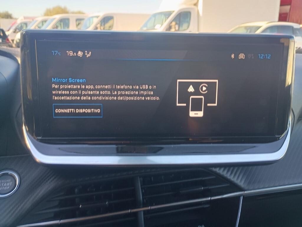 Peugeot 2008 1.2 100cv Allure