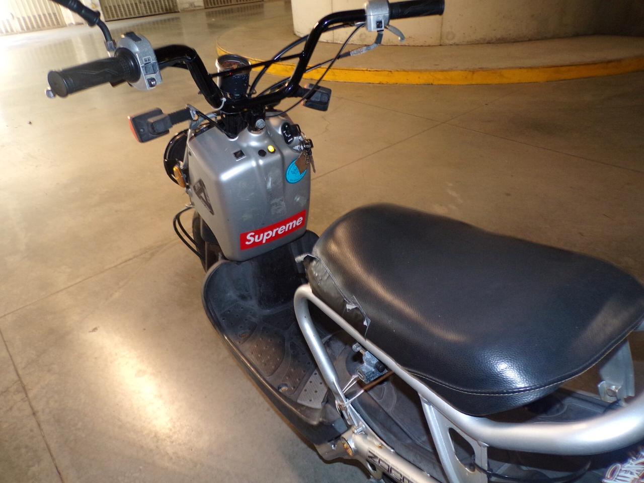 SCOOTER HONDA ZOOMER 50 4T DEL 2005 57.200 KM MOTORE SOSTITUITO NEL 2023