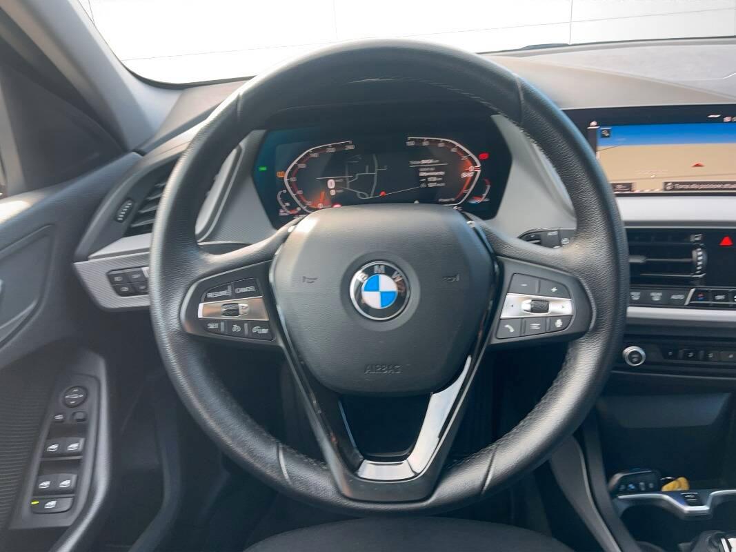 BMW Serie 1 116d Msport Exterior auto