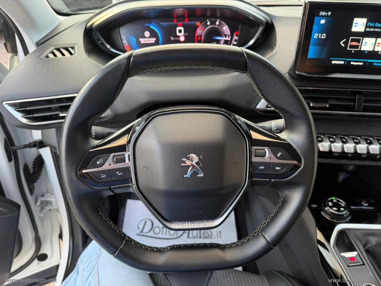 PEUGEOT 3008 BlueHDi 130 S&S Allure Pack