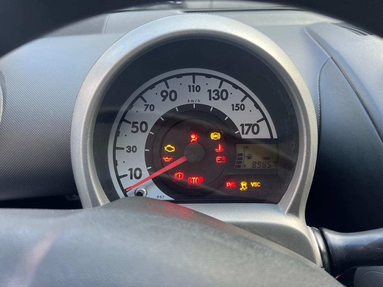 Toyota Aygo 1.0 12V VVT-i 5 porte Lounge Connect