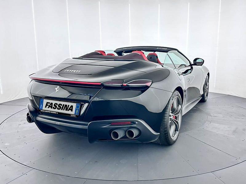 Ferrari Roma Roma Spider