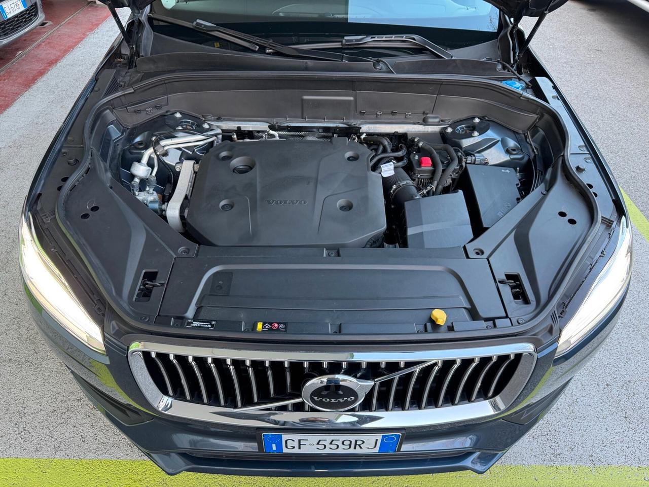 Volvo XC 90 XC90 B5 AWD GEARTR MOMENTUM HYBRID GARAN24ME