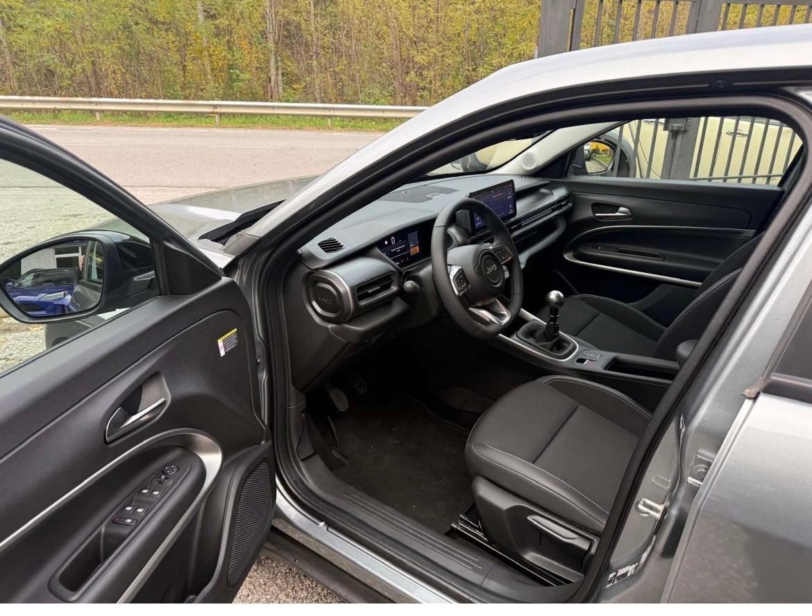 Jeep Avenger 1.2 Turbo 100 CV Altitude