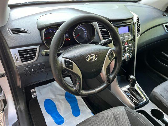 HYUNDAI i30 1.6 CRDi 5p. Comfort A/T