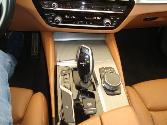 Bmw 520d Touring M SPORT 190CV 2018