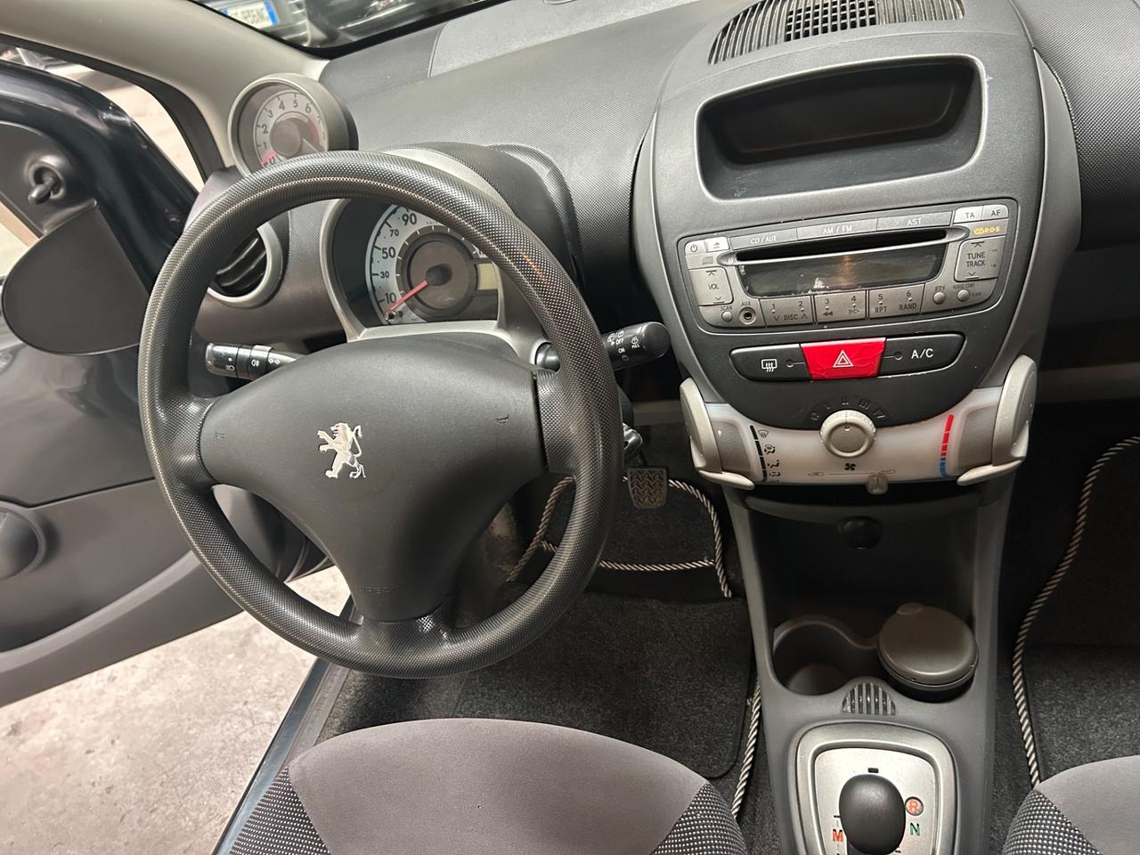 Peugeot 107 1.0 68CV 3p. Plaisir automatica
