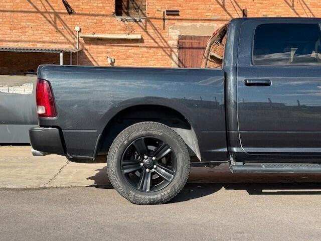 DODGE RAM 1500 SPORT RT CREW CAB 4x4 5.7L V8