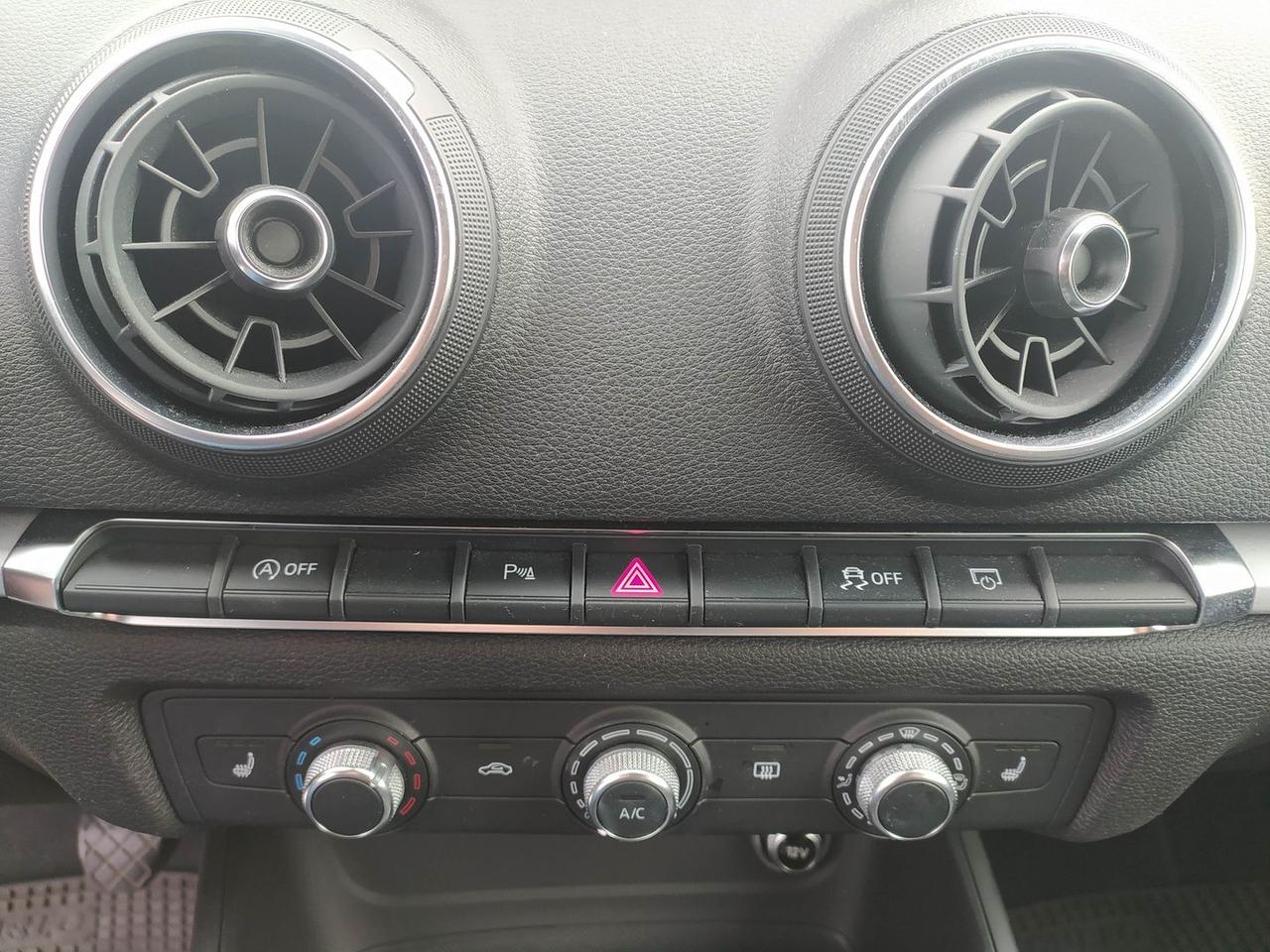 Audi A3 Business Line 2.0 35 TDI #7770