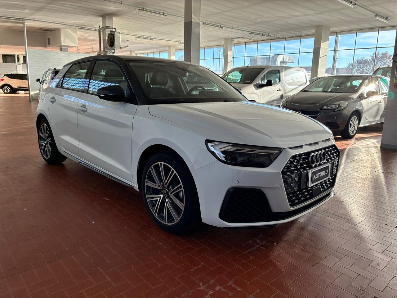 Audi A1 sportback 30 1.0 tfsi admired 110cv s-tronic