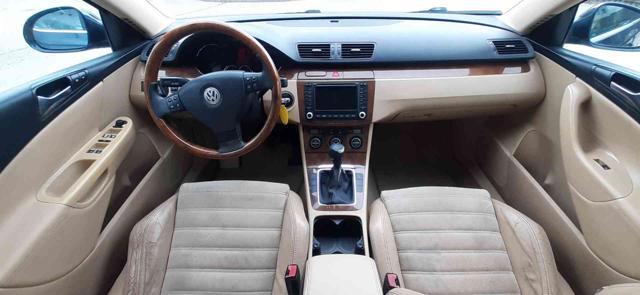 VOLKSWAGEN Passat 2.0 16V TDI Var. Highline SCONTO ROTTAMAZIONE