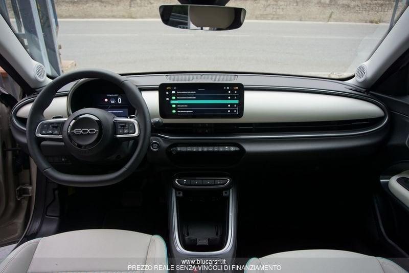 FIAT 600 600 Hybrid 100 CV DCT MHEV La Prima