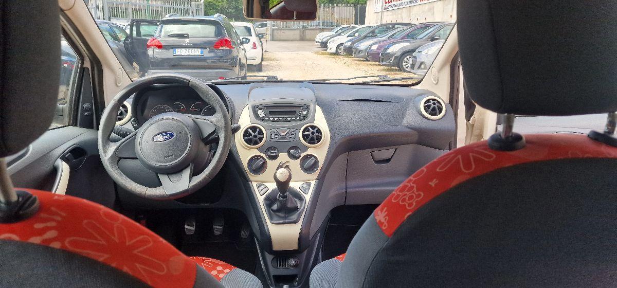 FORD Ka 1.2 8V 69CV Titanium Plus