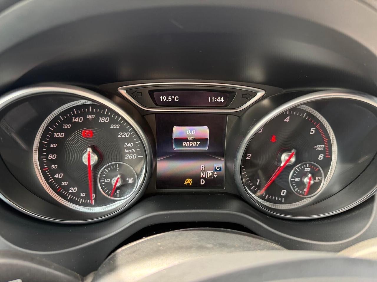 Mercedes-benz GLA 200 d Automatic 4Matic Premium