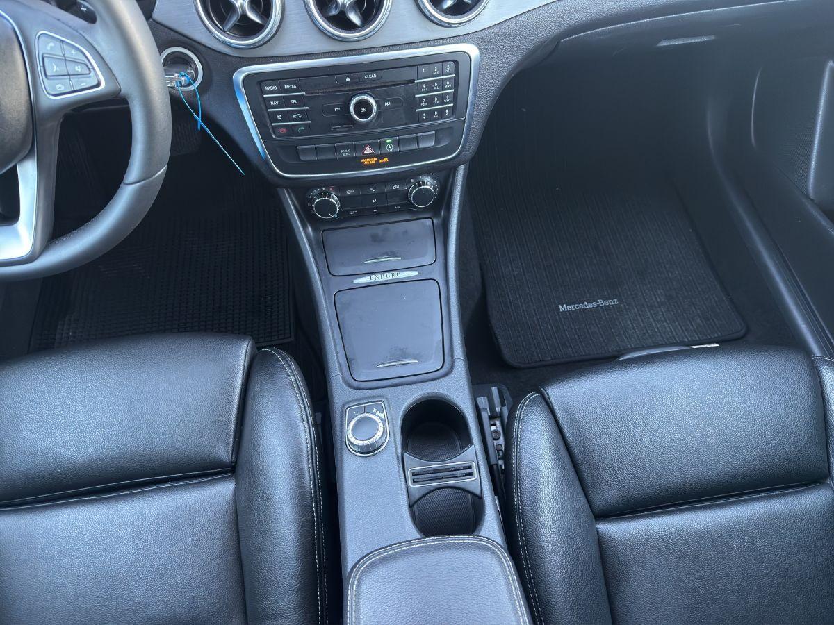 MERCEDES - Classe GLA - GLA 200 d Automatic Premium AMG TETTO