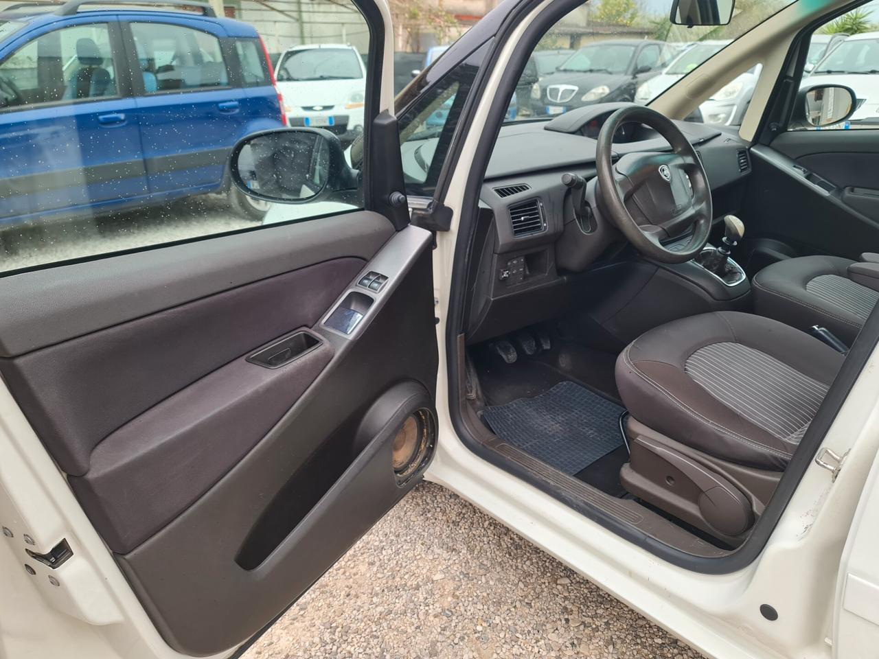 Lancia MUSA Bicolore gpl adatta a NEOPATENTATI