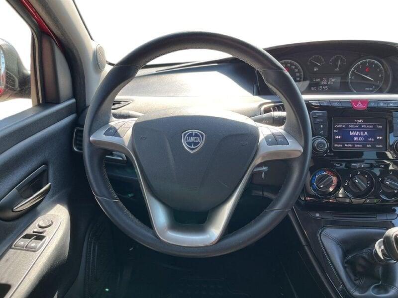 Lancia Ypsilon III 2015 1.2 Gold s&s 69cv my19