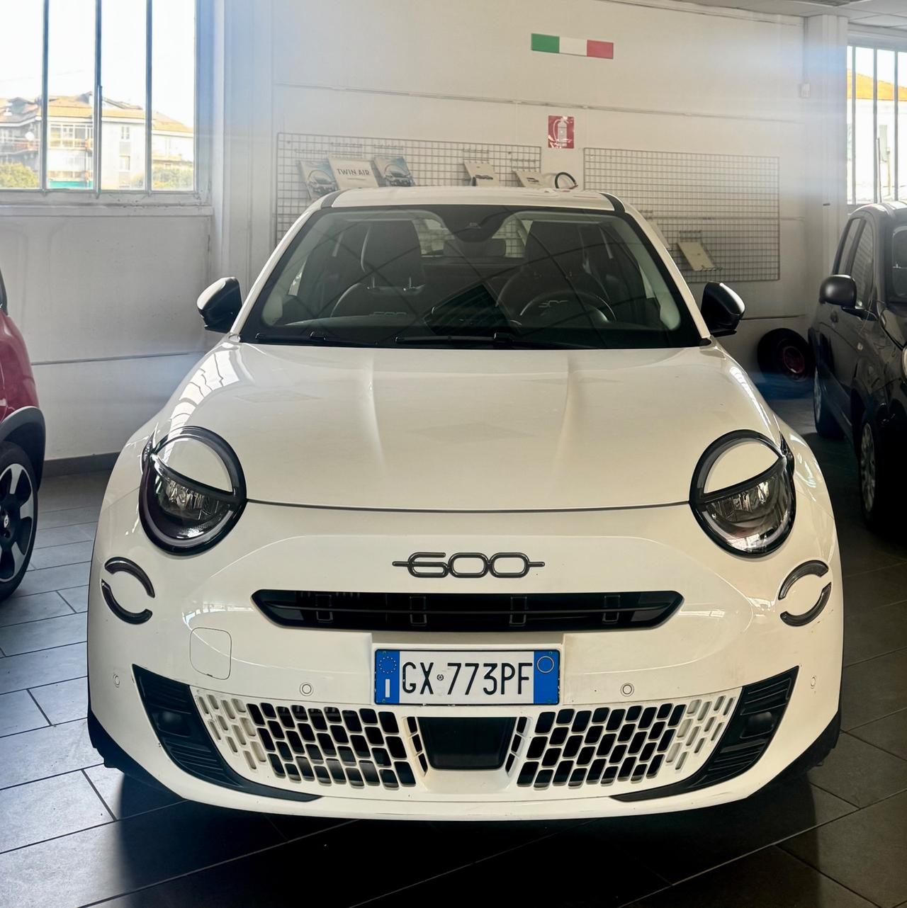 Fiat 600 Hybrid 100 CV DCT MHEV