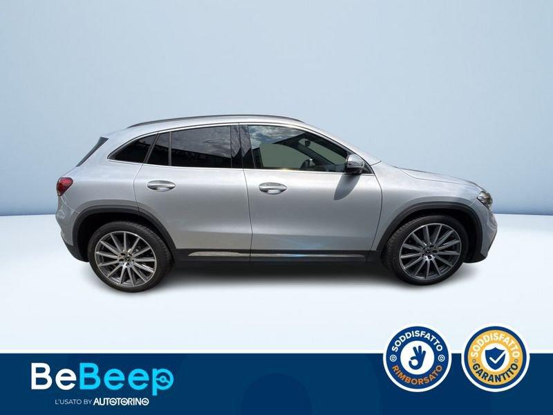 Mercedes-Benz GLA 200 D PREMIUM 4MATIC AUTO