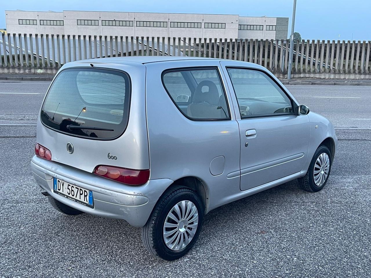 Fiat 600 1.1 benzina 54cv Neop.