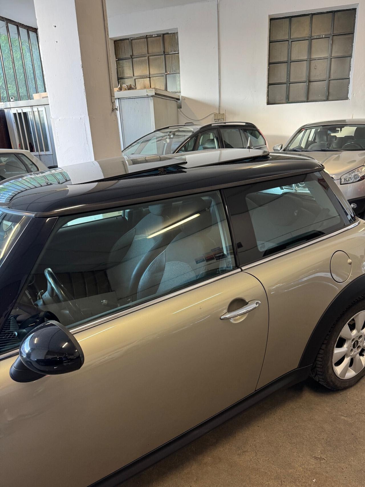 Mini 1.6 16V Cooper Chili