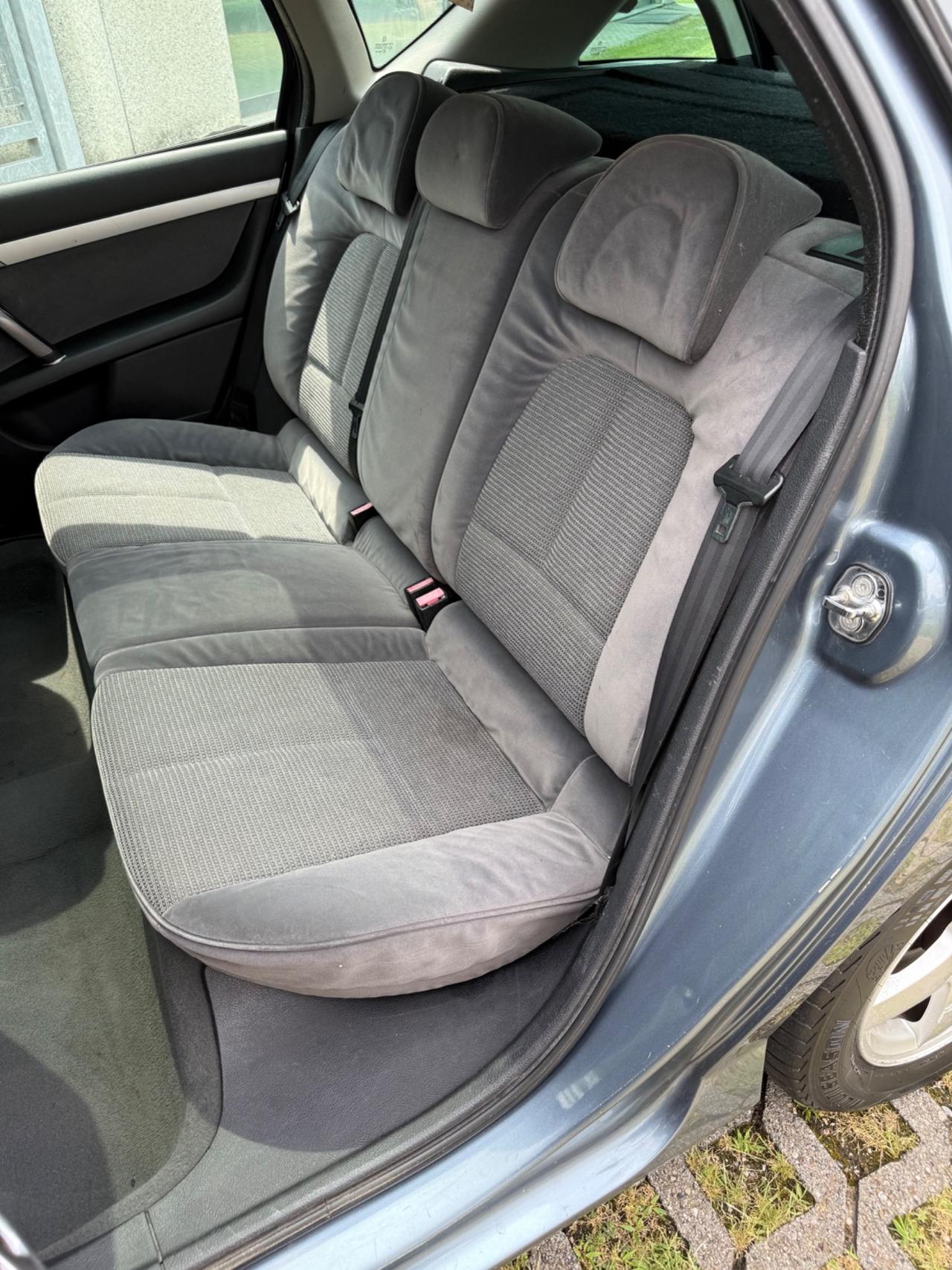 Peugeot 407 1.6 HDi 109Cv SW*Panorama*Cerchi*Sensori