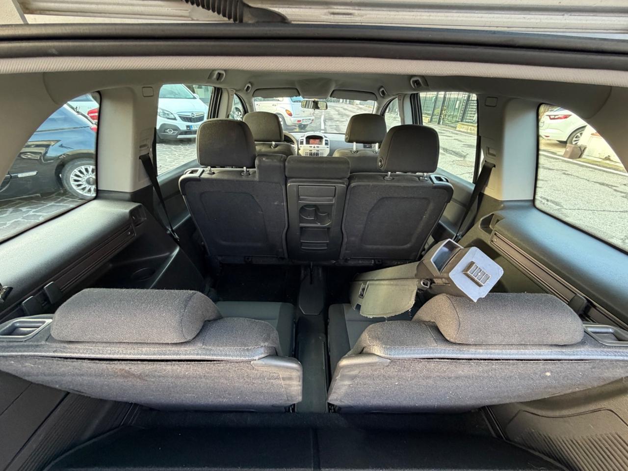 Opel Zafira 1.6 16V VVT Enjoy