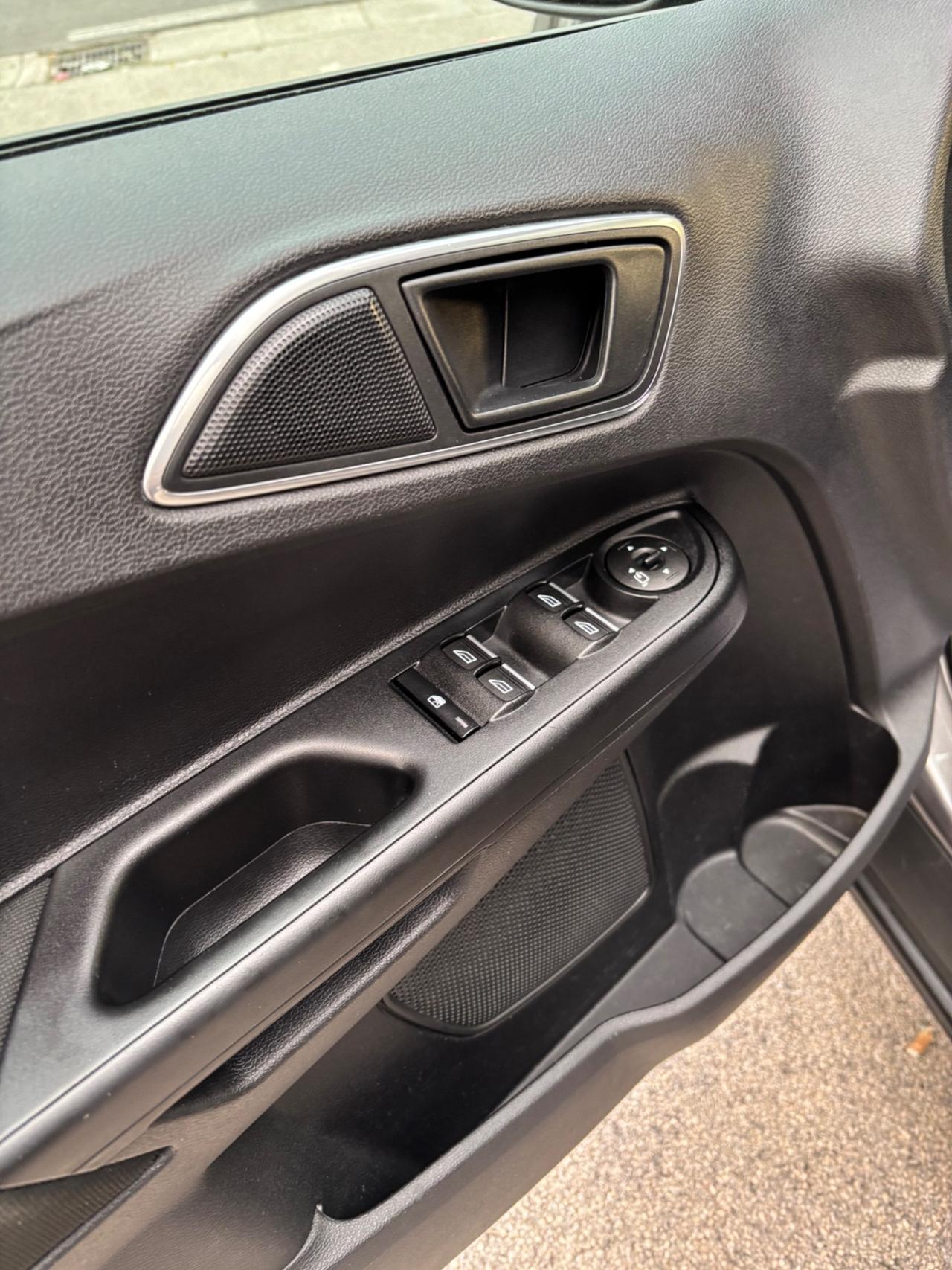 Ford B-Max 1.5 TDCi 75 CV Business