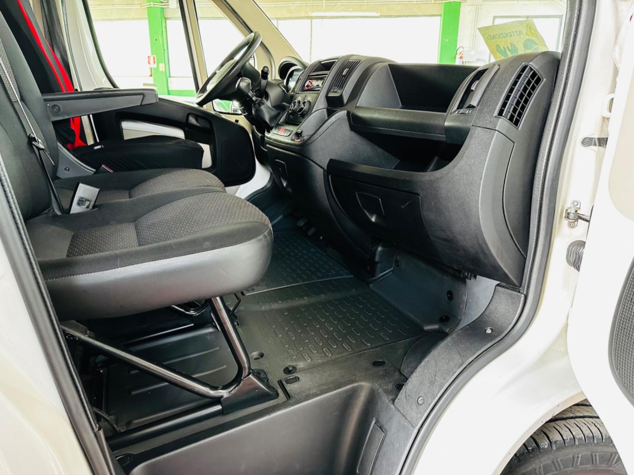 Peugeot Boxer 2.2 HDi 6Marce Furgone