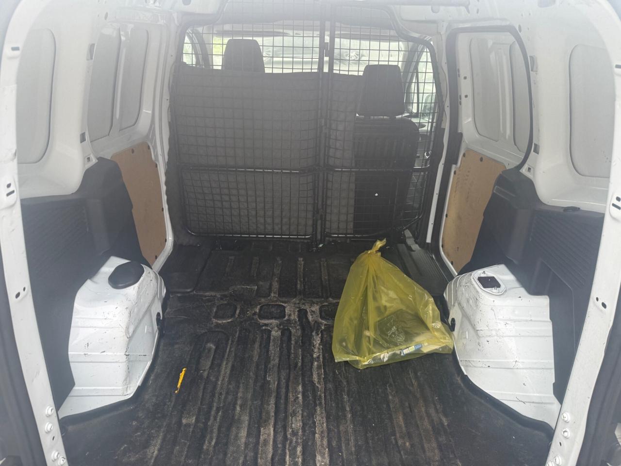 Ford Transit Courier 1.5 TDCi 75CV